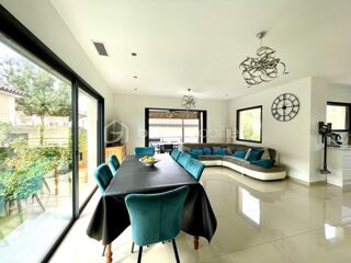  Villa  vendre 6 pices 186 m