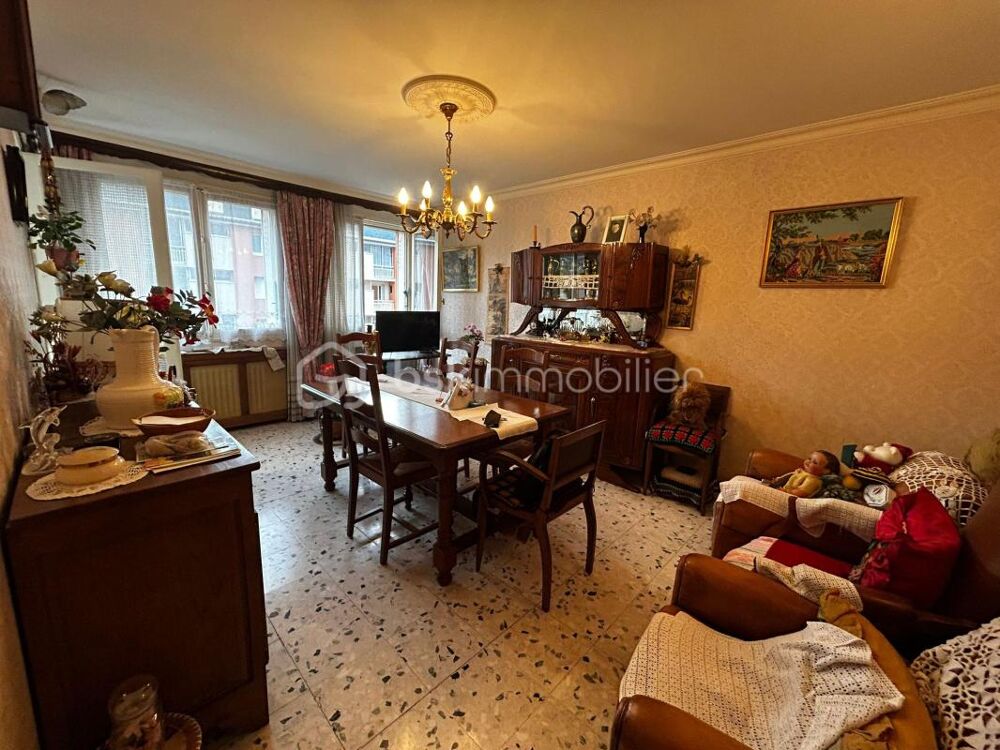 Appartement T4 avec VERANDA / PAKING PRIVATIF / CAVE