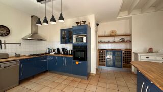  Maison � vendre 9 pi�ces 324 m�