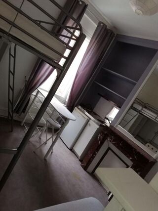  Appartement à louer 1 pièce 15 m²