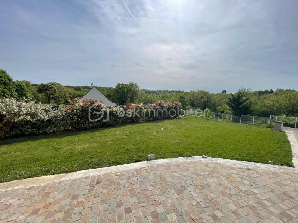 MAISON 225m² sur terrain de 2000m²