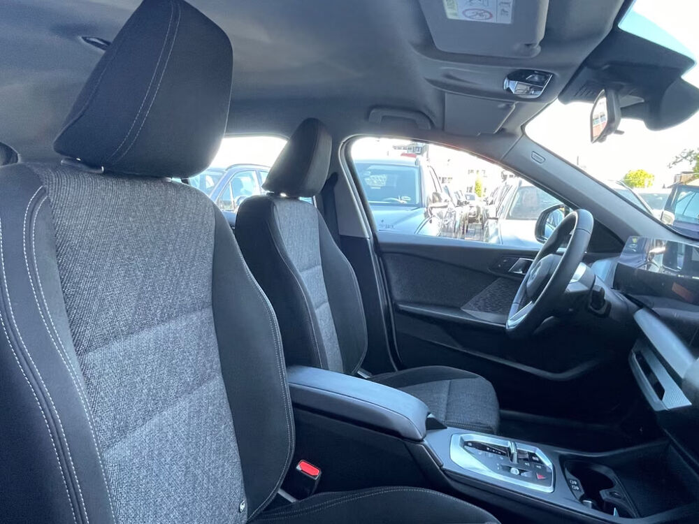 S&eacute;rie 1 120i Limousine M Sport 2025 occasion 33000 Bordeaux