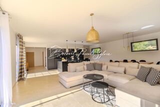  Maison � vendre 7 pi�ces 180 m�