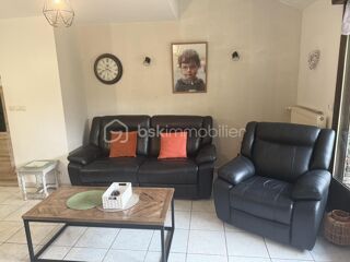  Maison  vendre 9 pices 201 m