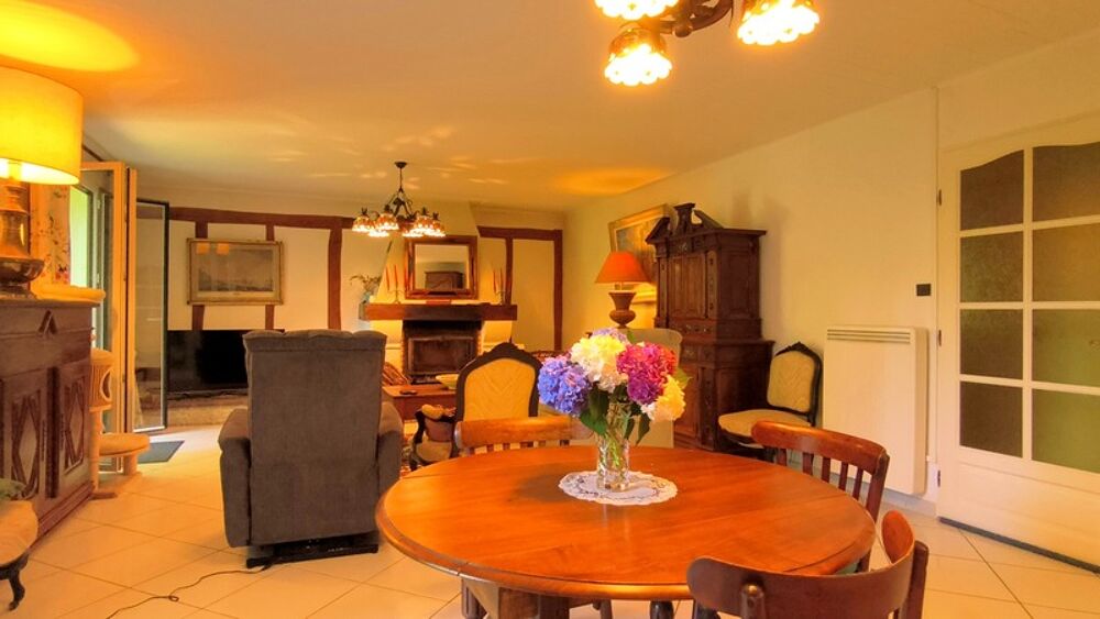 Vente Maison Spacieuse maison de campagne de 244 m² avec piscine Saint gein