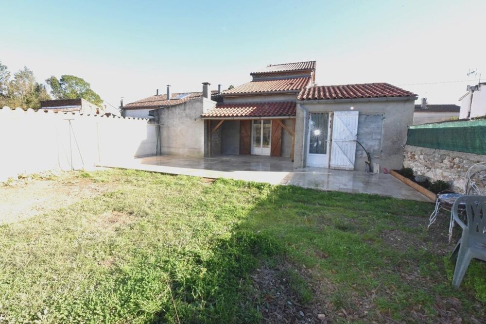 Vente Maison MAISON DE VILLAGE T4 AVEC JARDIN ENTIEREMENT RENOVEE Saint paul cap de joux