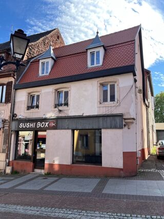  Immeuble � vendre 151 m�