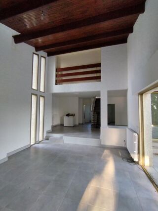  Maison � vendre 6 pi�ces 228 m�