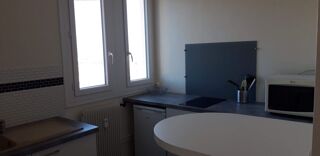  Appartement à louer 1 pièce 28 m²