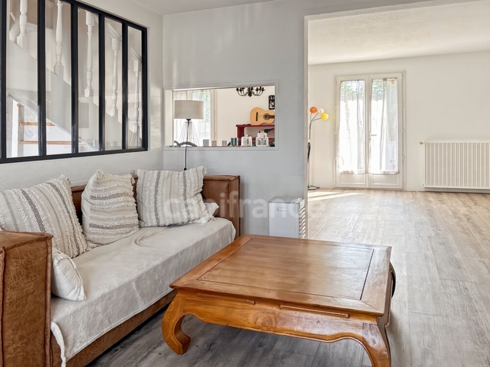 ARNAGE à vendre EN EXCLUSIVITÉ quartier La Gauterie maison 4 chambres dont une de plain pied