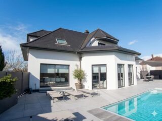  Maison � vendre 7 pi�ces 254 m�