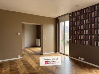  Maison � vendre 8 pi�ces 222 m�