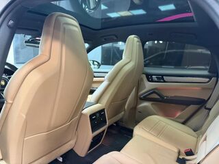 Cayenne Coupe E-Hybrid 3.0 V6 462 ch Tiptronic BVA Platinum Edition 2023 occasion 06700 Saint Laurent Du Var
