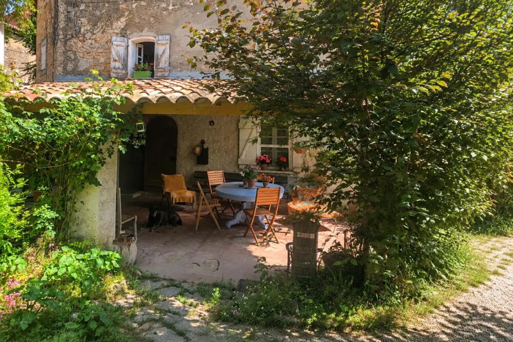 Vente Maison Maison de 6 pièces de 128 m² à Vidauban Vidauban