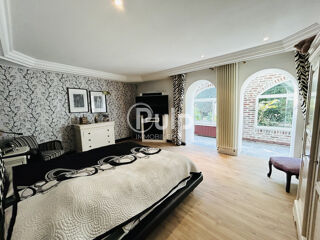  Immeuble � vendre 10 pi�ces 352 m�