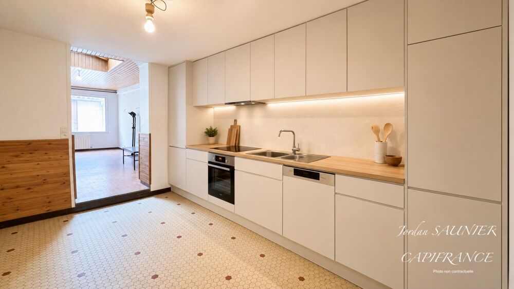 MAISON AVEC LOCAL COMMERCIAL PLEINE PROPRIETE COEUR DE REVEL