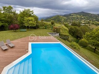  Maison à vendre 10 pièces 222 m²