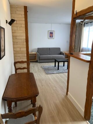  Appartement à louer 1 pièce 32 m²