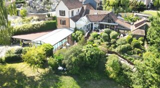  Propri�t�/ch�teau � vendre 7 pi�ces 165 m�