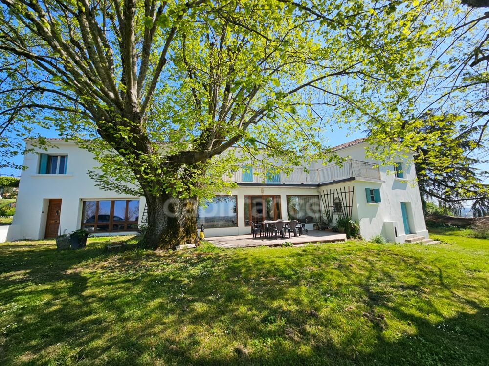Vente Maison À vendre,  Propriété d'exception avec vue panoramique à Mongauzy- La Réole, (Entre Langon et Marmande) 11pièces Mongauzy