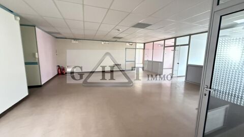 240 M&sup2; &Agrave; VENDRE – MAREUIL-L&Egrave;S-MEAUX (77100) 236000 77100 Mareuil les meaux