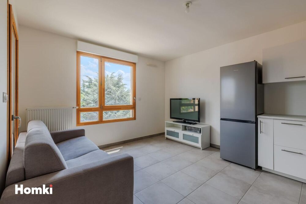 Vente Appartement Appartement T3 de 65 m2 avec terrasse et place de parking à Vénissieux 69200, Boulevard Laurent Gérin Venissieux