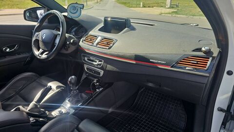 M&eacute;gane RS III 2.0 265.0 N/A 2015 occasion 31800 Saint Gaudens