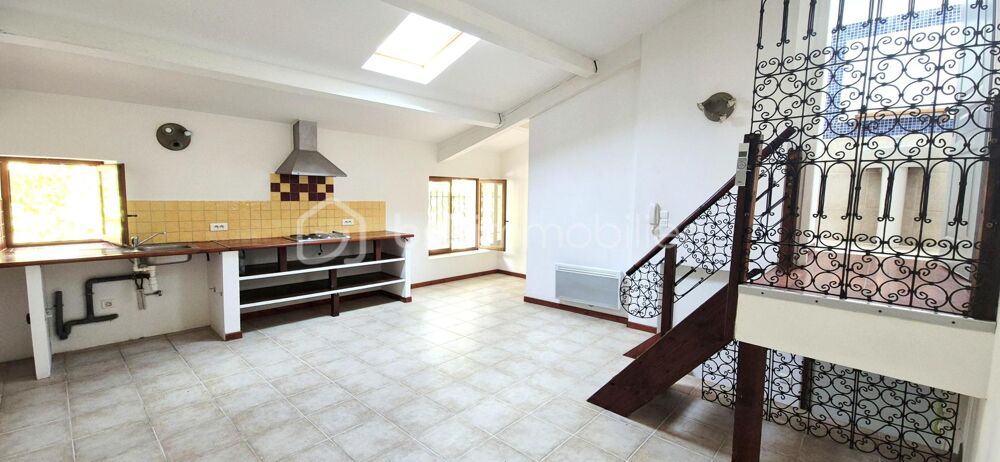 Vente Appartement APPARTEMENT T2 de 45m² en  DERNIER ETAGE--- NEOULES Neoules