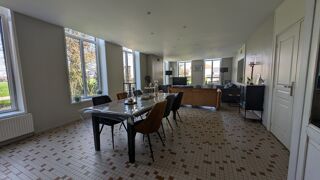  Propri�t�/ch�teau � vendre 15 + pi�ces 823 m�