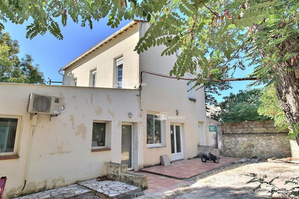Vente Maison Maison de 160 m² à rénover : 2 T3 ou grande villa familiale, plage à pied LES SABLETTES - 472 000 La seyne sur mer