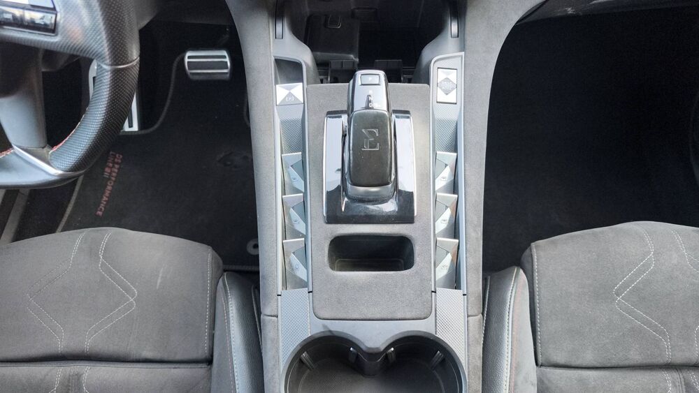 DS7 I 1.6 THP 300 E-tense Plug in Hybrid 4X4 EAT8 Performances L 2020 occasion 20250 Corte