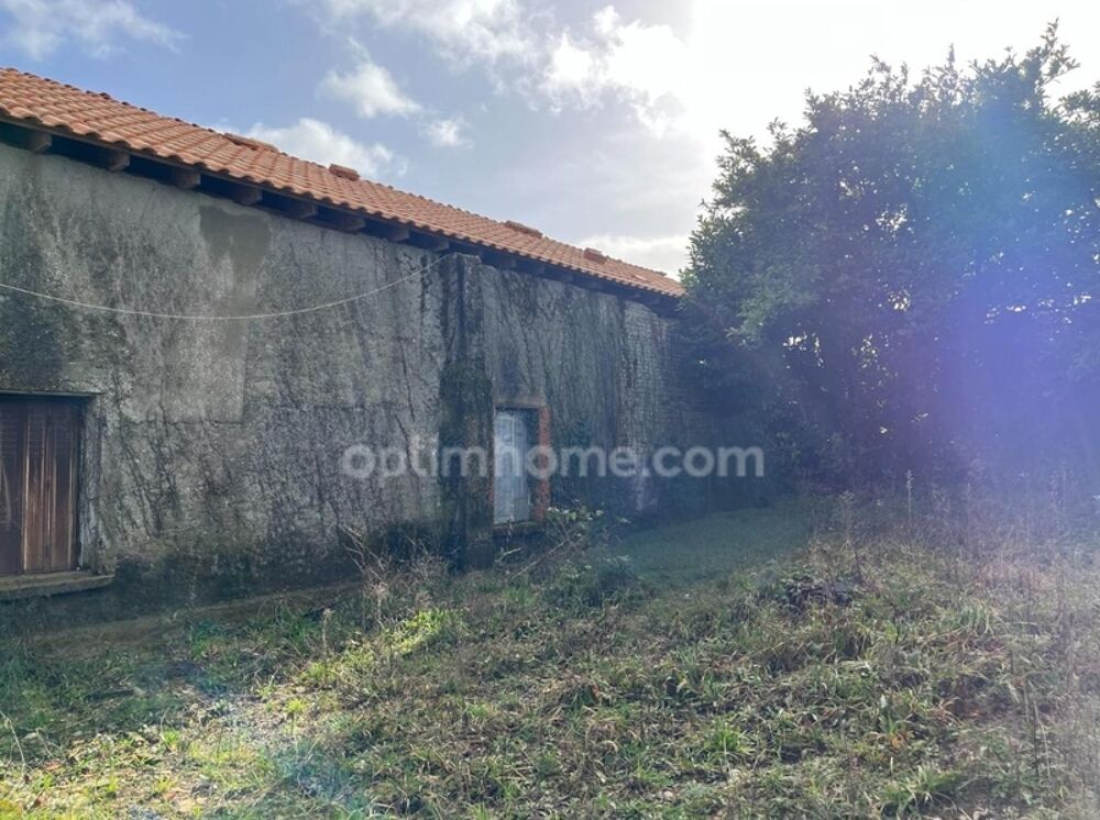 Ensemble immobilier à fort potentiel - Projet rénovation / investissement - JAULDES (16)