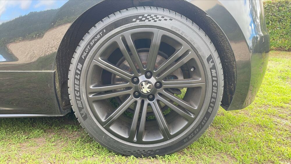 RCZ 1.6 THP 156 N/A 2011 occasion 27700 Les Trois Lacs