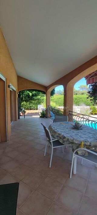  Propriété/château à vendre 5 pièces 160 m²