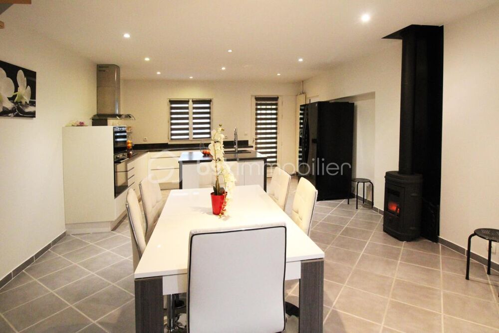Maison 6 pièces 150 m² · à Mormant · 150 m² · 295 000 €