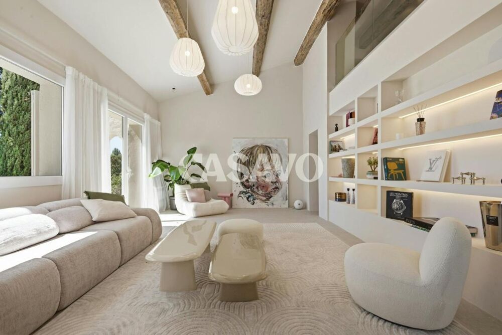 Maison 6 pièces 274 m² · à Aix en Provence · 274 m² · 1 690 000 €