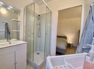  Immeuble à vendre 15 + pièces 478 m²