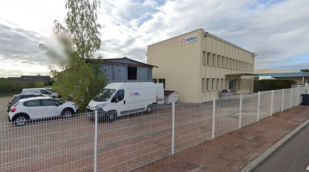   A VENDRE - BUREAUX Champforgeuil