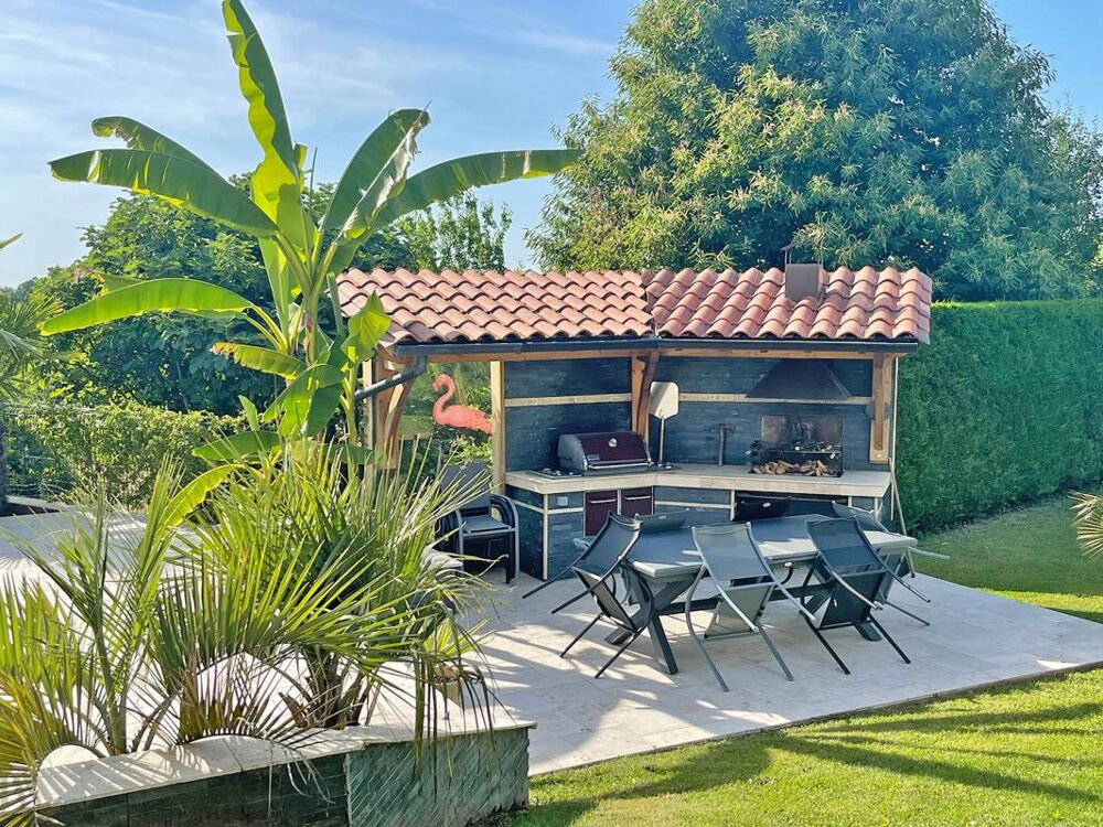 Vente Maison Maison La Chapelle Aubareil 7 pièce(s) 246 m2 La chapelle aubareil
