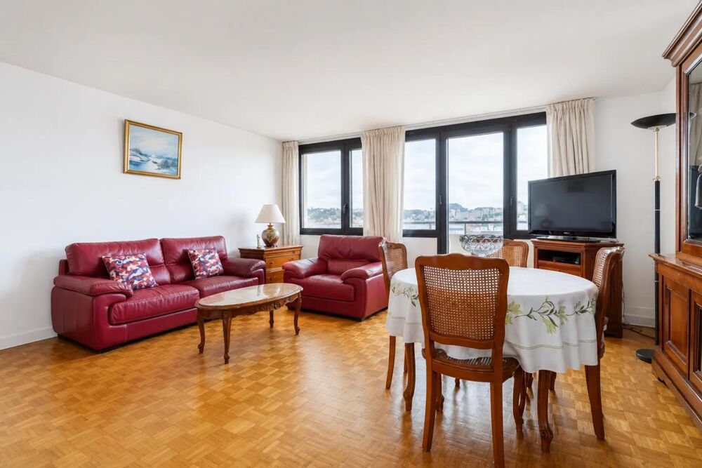 Appartement de 3 pièces de 78 m² à Pantin