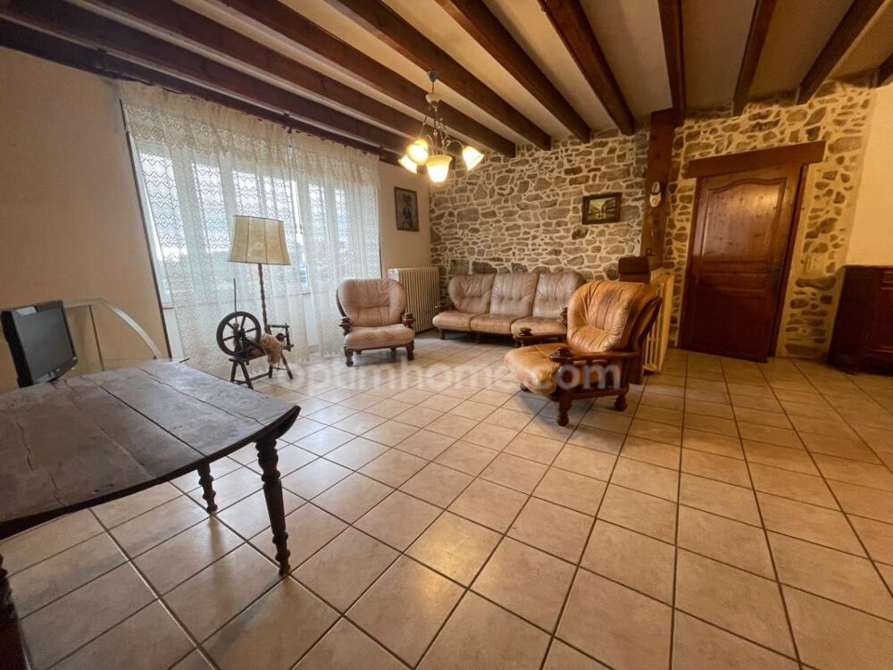 Vente Maison Deux maisons mitoyennes avec jardin -dépendances et garage Villefavard