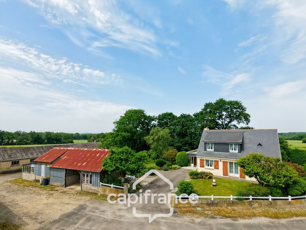 PROPRIÉTÉ AVEC MAISON, HANGAR DE 360 M², NOMBREUSES DÉPENDANCES ET 6 280 M² DE TERRAIN  ENVIRONNEMENT NATUREL À KERFOURN, À PRO