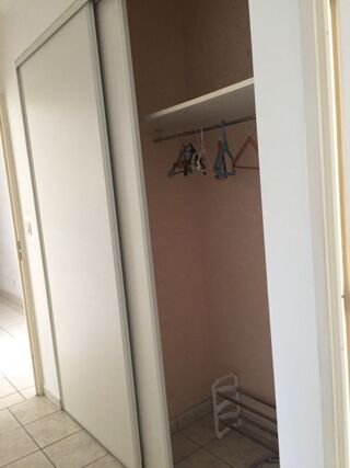  Appartement à louer 3 pièces 78 m²