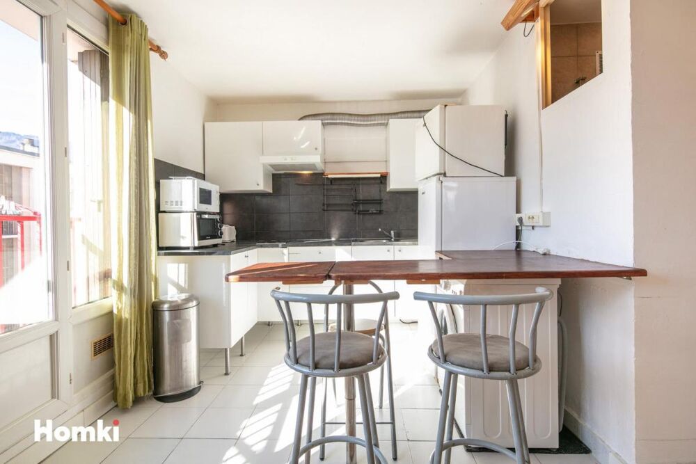 Appartement T3 de 47 m² à Fontaine 38600, Rue Henri Wallon