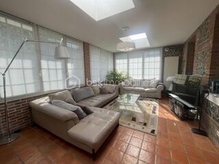  Propriété/château à vendre 8 pièces 270 m²