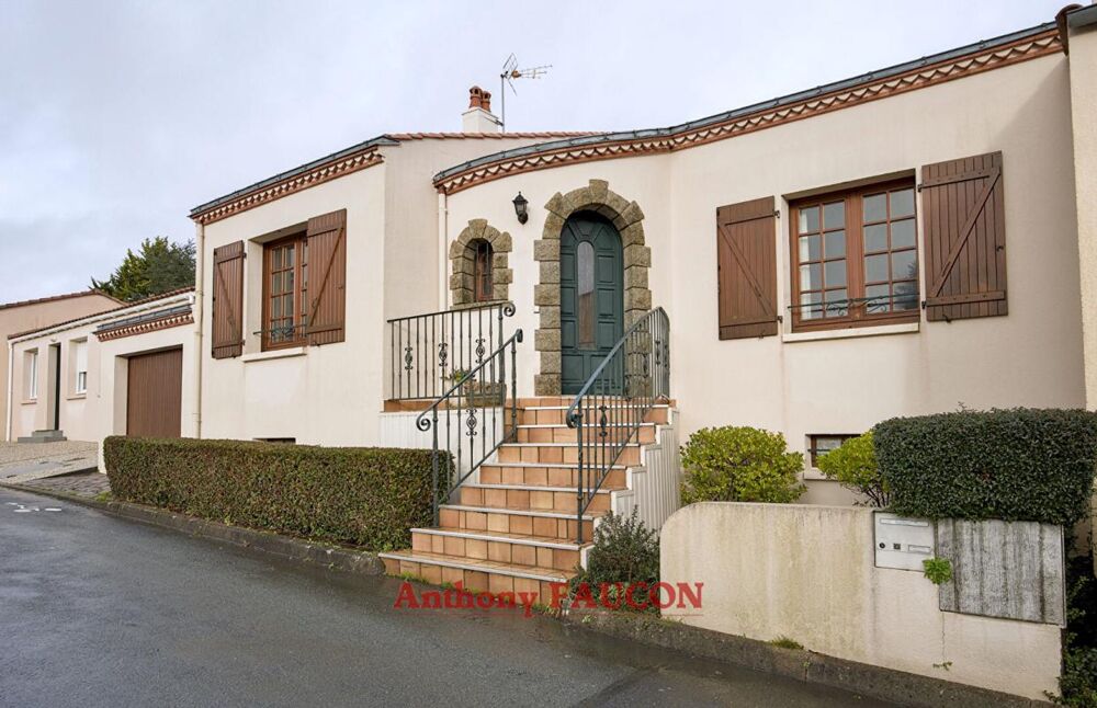 Maison La Roche Sur Yon 4 pièce(s) 117 m2