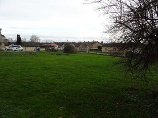  Terrain à vendre 700 m²