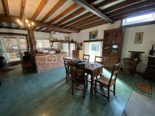  Maison  vendre 7 pices 200 m