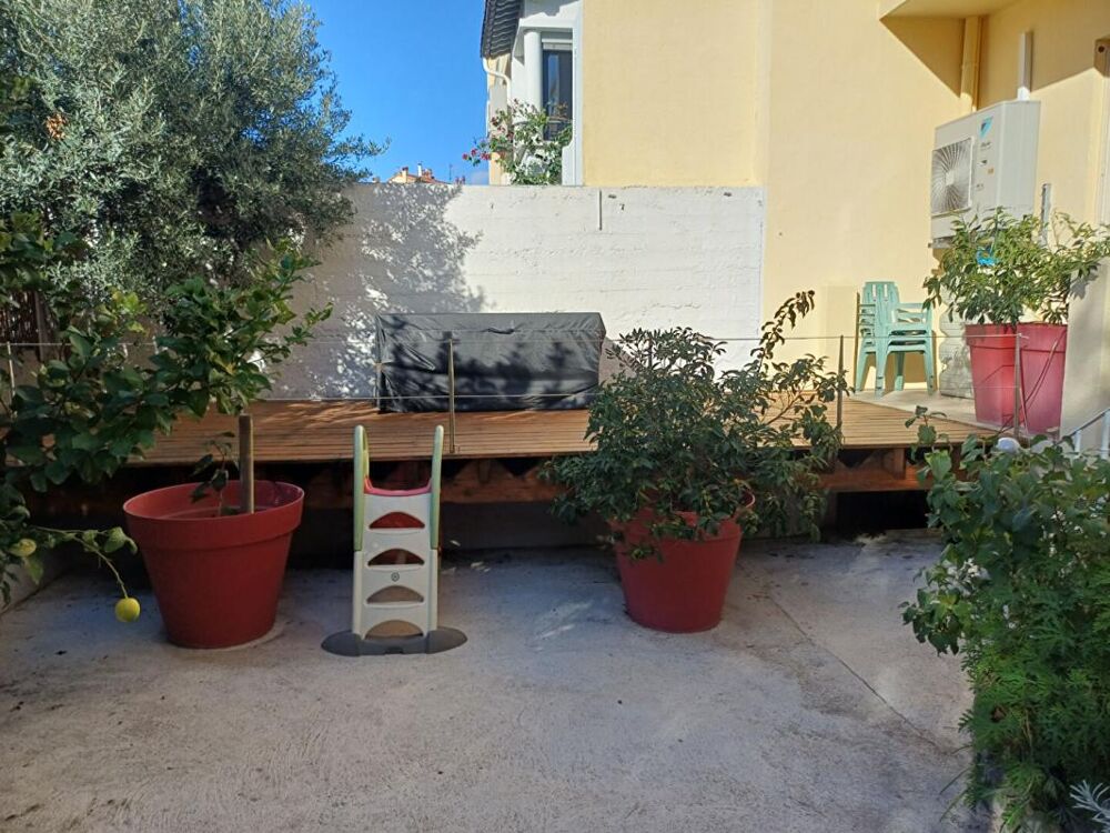 Vente Immeuble Immeuble art déco au palais des rois de Majorque- 280 m2 habitable + grenier aménagé, cave, garage et jardin Perpignan