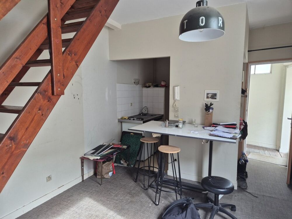 Appartement T2 en résidence sécurisée, face Hôtel de Ville, proche tous commerces et transport